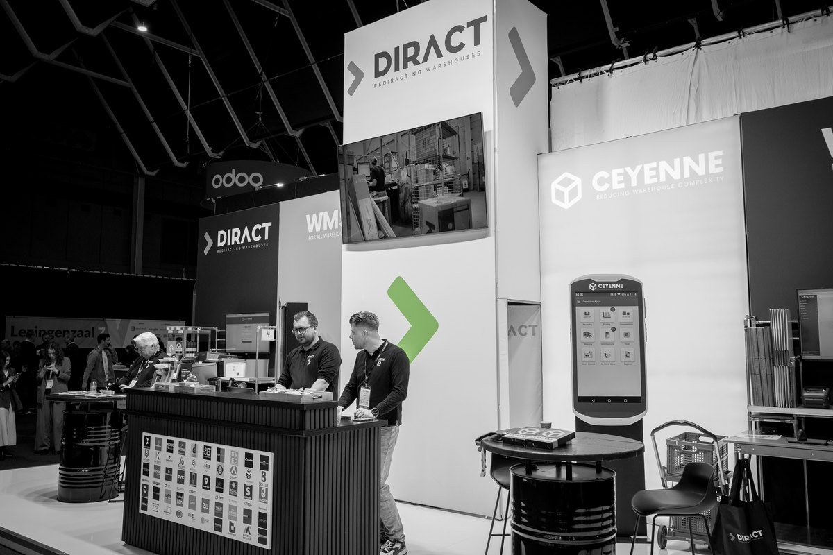 Overzicht van de beursstand van Diract en Ceyenne.